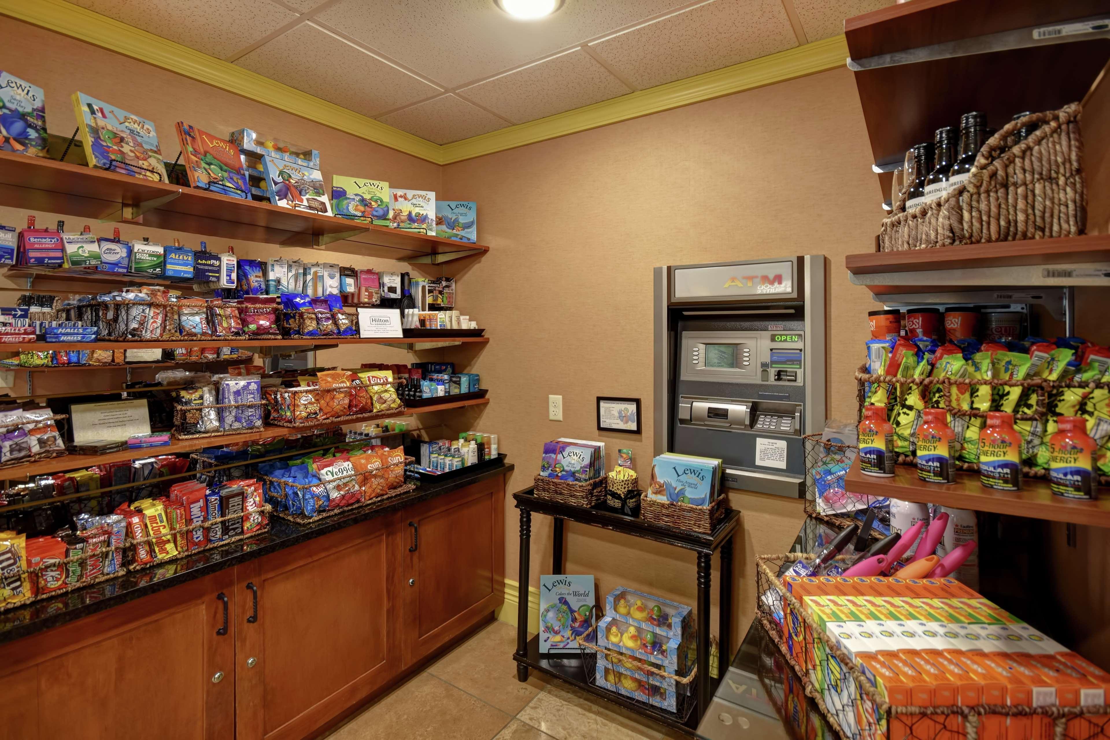 Homewood Suites By Hilton At The Waterfront Wichita Buitenkant foto