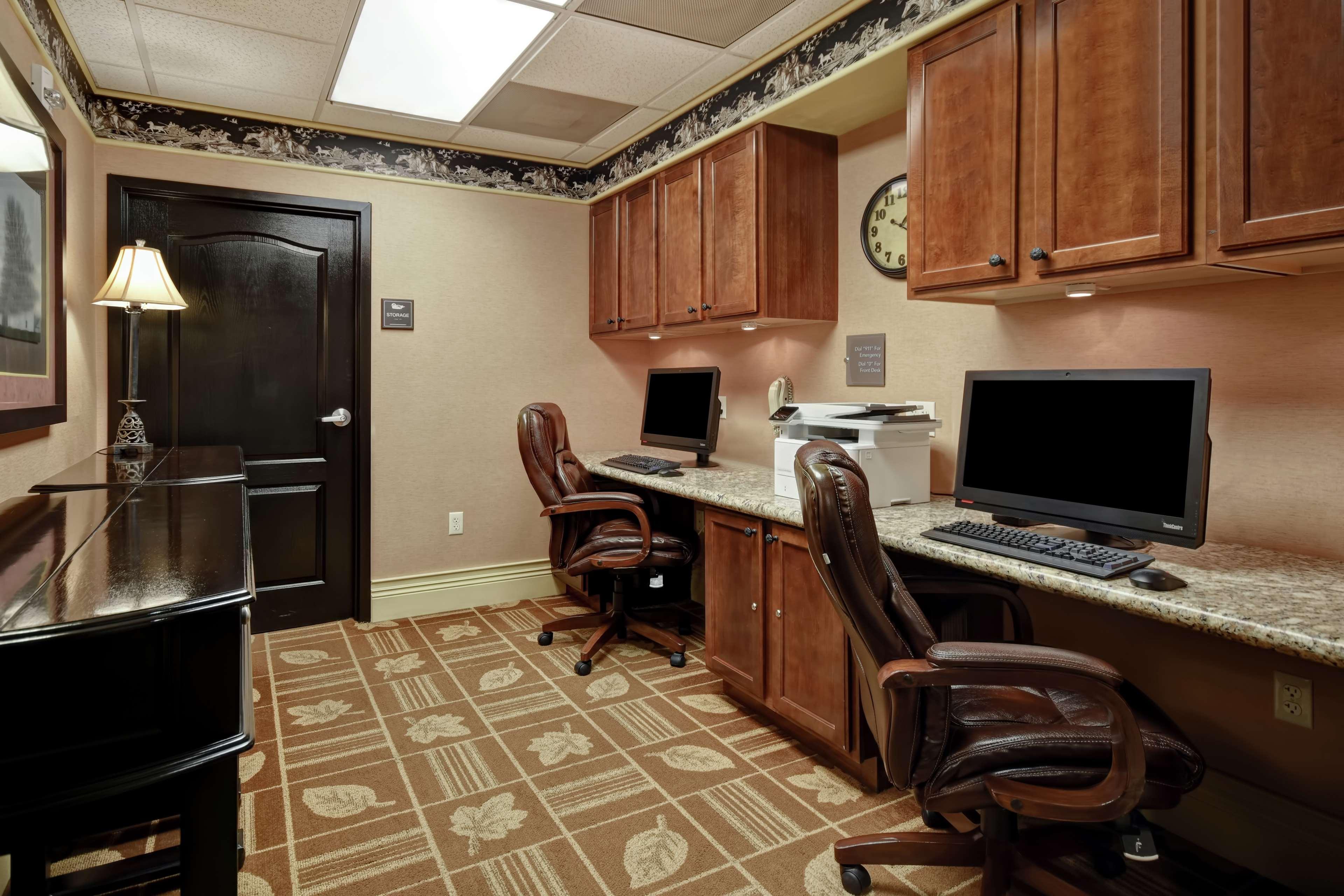 Homewood Suites By Hilton At The Waterfront Wichita Buitenkant foto