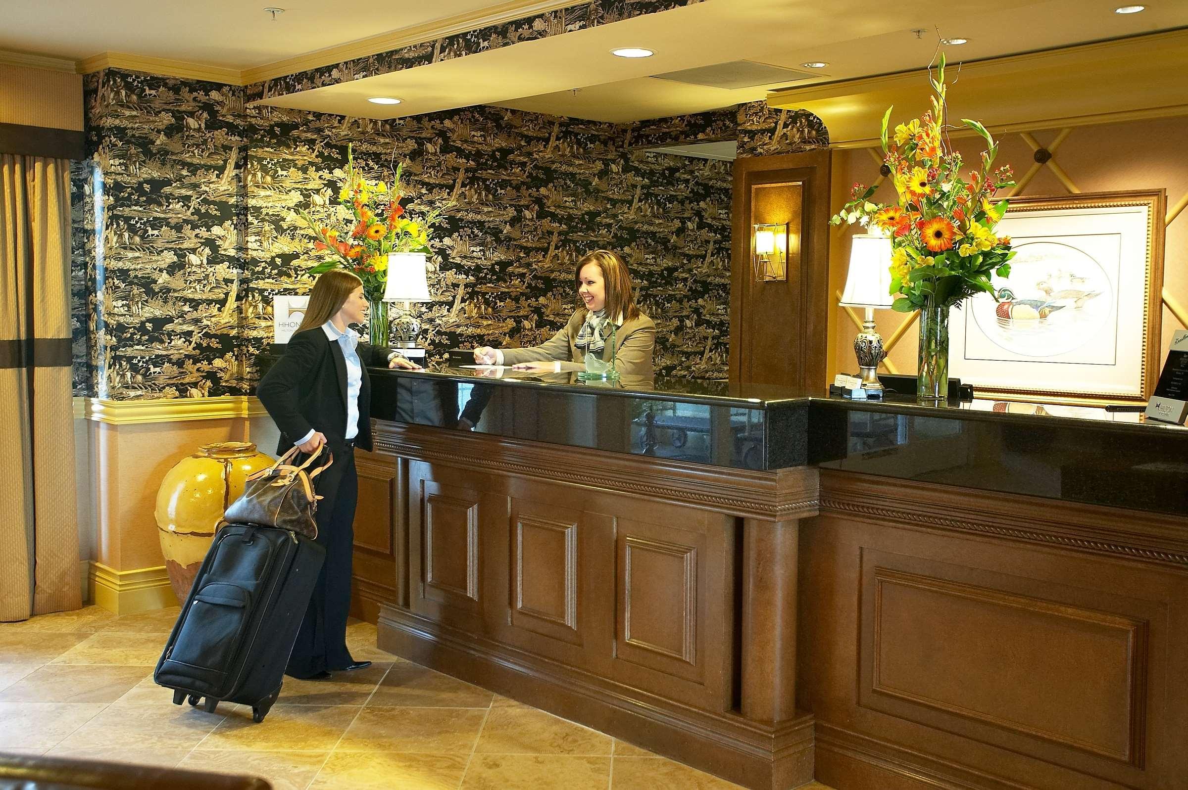 Homewood Suites By Hilton At The Waterfront Wichita Interieur foto